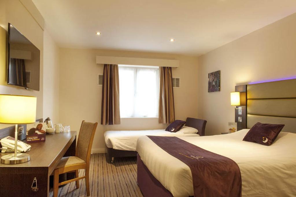 Premier Inn Barrow In Furness Exterior foto